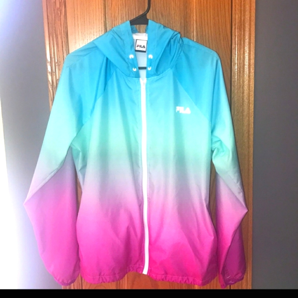 NWOT Fila Windbreaker L